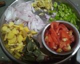 A picture of step 1 of Mix vej. Besan pulav.