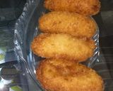 A picture of step 4 of Chicken bread roll.