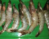 Foto langkah ke 1 dari resep Udang goreng Crispy (Ebi Furai).