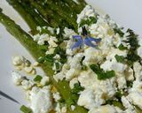 Une image de l'étape 3 de 🌿Asperges rôties feta thym romarin.