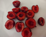Foto del paso 4 de la receta: Crema fría de verduras con brevas a la plancha y cerezas