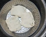 A picture of step 4 of Ricotta cheese and spinach pockets.