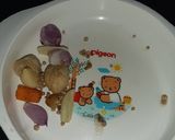 Foto langkah ke 1 dari resep Kuah udang mpasi 10 bulan.