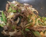 A picture of step 4 of Stir fry Beef.