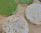 Foto del paso 3 de la receta: Tortitas de arroz con chocolate de Matcha