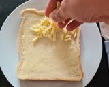Foto langkah ke 2 dari resep Milk Cheese Bread Toast.
