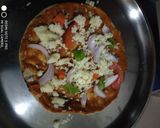 लेफ्टओवर रोटी का पिज़्ज़ा (leftover roti ka pizza recipe in Hindi) रेसिपी चरण 2 फोटो