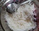 A picture of step 2 of Beetroot curd rice.