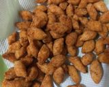 Foto langkah ke 4 dari resep Biji Ketapang Khas Betawi Tanpa Telur Tanpa Sangrai.