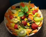 ♥️ Σαλάτα με ακτινίδιο, φράουλες, αχλάδι, μυρώνι, λόλα, ξύσμα περγαμόντου, ξινόμηλο, γλυκοπατάτα ♥️ φωτογραφία βήματος 2