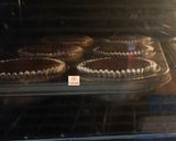 A picture of step 4 of Chocolate mint coconut cup cakes.