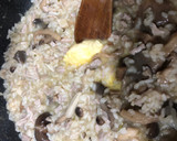 Foto del paso 4 de la receta: Risotto de setas con lomo de dos colores
