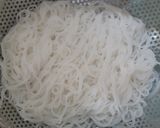 รูปขั้นตอนการทำที่ 1 ของ ขนมจีนผัดน้ำพริกอ่องไส้อั่ว Spicy Somen #leftover #upcycle no.14