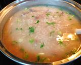 A picture of step 3 of Pork Liver and Chicken Gizzard Congee.