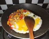 Foto langkah ke 3 dari resep Nasi Goreng Bakso simpel.