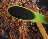A picture of step 2 of Orzo/ Rice Pasta Stir fry.