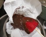Foto del paso 2 de la receta: Fresas con chocolate