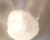 Une image de l'étape 1 de Brioche au chocolat.