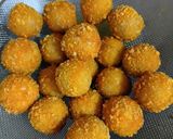 Foto langkah ke 5 dari resep Cimol Krispi Isi Keju.