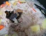 Foto langkah ke 6 dari resep Nikujaga (rebusan sayur dan daging ala jepang).