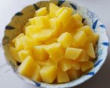 Hình bước làm 1 của món KHOAI TÂY đút lò với NCKD