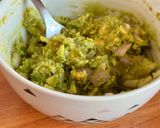 Une image de l'étape 1 de Tacos au poulet et aux herbes fraîches.