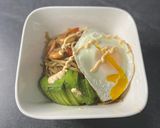 Une image de l'étape 5 de Linguine sautées aux légumes de saison.