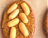 Foto del passaggio 2 della ricetta Biscotti croccanti al cioccolato e arachidi