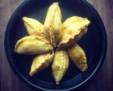 Foto langkah ke 7 dari resep Kibinai (Lithuanian Meat Pies) Isi Daging Ayam.