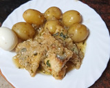 Foto del paso 5 de la receta: Gallo en salsa verde con papas cocidas y huevo duro