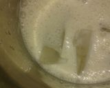 A picture of step 2 of Banana shake.