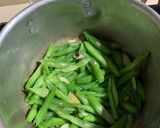 Hình bước làm 2 của món Bò xào đỗ