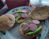 A picture of step 3 of Avocado buns with some nyamabite slices.