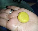 A picture of step 5 of Mathura Special Pede.