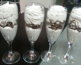 Foto del paso 4 de la receta: Postre de crema con chocolate