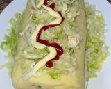 A picture of step 8 of Tuna Roll.