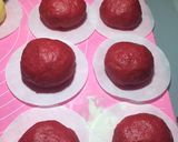Foto langkah ke 5 dari resep Donat Crispy Red Velvet.