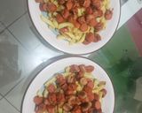 Foto del paso 3 de la receta: Salchipapas horneadas