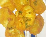 A picture of step 7 of Bhajia crunched-potatoes#jikoni challenge.