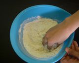 Foto langkah ke 1 dari resep IDE BISNIS | Bakpao Empuk Tanpa Ulen.