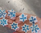 Foto del paso 7 de la receta: Pastel de fondant con decoración de Navidad 🎄☃️