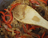 Foto del paso 1 de la receta: Chorrillana de pollo