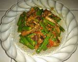 Foto langkah ke 1 dari resep Tumis buncis sosis ebi enak maknyus.