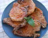 Foto del paso 3 de la receta Chuletas de cerdo adobadas