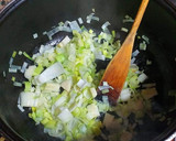 Foto del paso 3 de la receta: Sopa crema de verduras y hortalizas al curry amarillo hindú