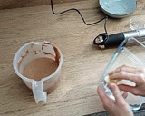 Foto del paso 4 de la receta: Bizcocho de chocolate sin horno sin harina sin lácteos
