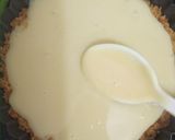 A picture of step 3 of Banoffee pie.