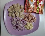 Foto langkah ke 1 dari resep Nasi Goreng Bakso Bumbu Kobe.
