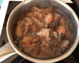 Foto del paso 1 de la receta: Langostinos en salsa Rigamonti