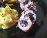A picture of step 7 of Stuffed Chicken thighs-with red cabbage.